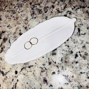 White Leaf Trinket Dish